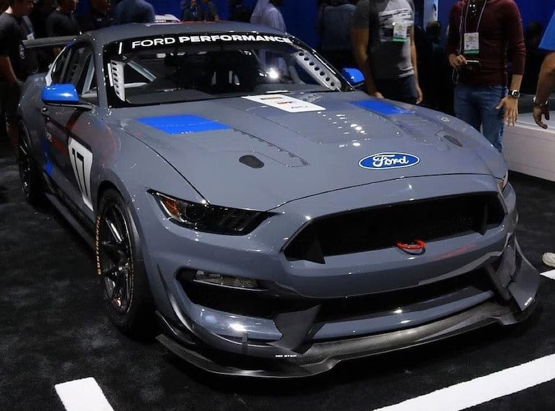 "Ford Performance" Banner